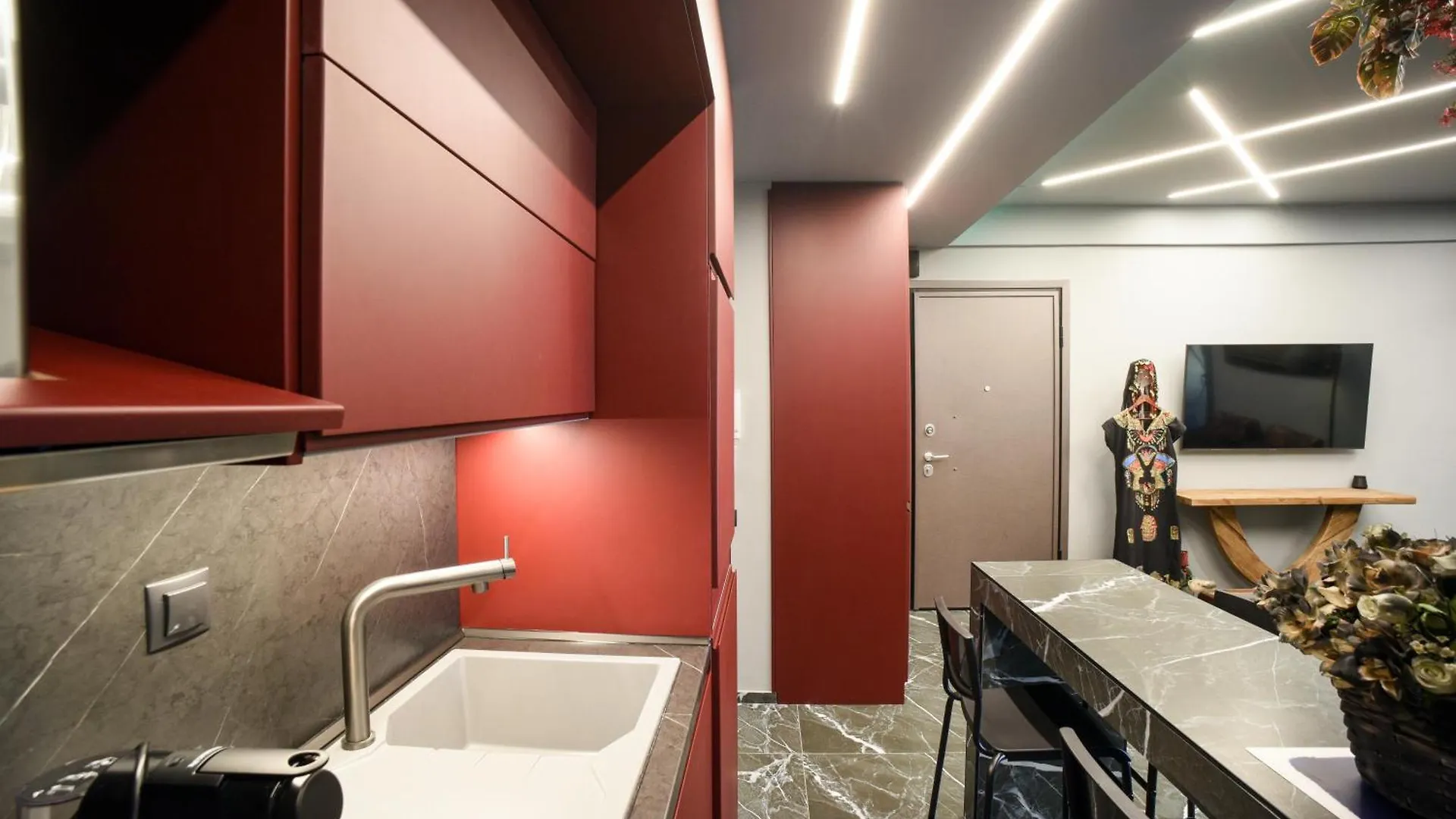 Luxury Apt B At Mitropoleos-Aristotelous Square Салоники 0*,