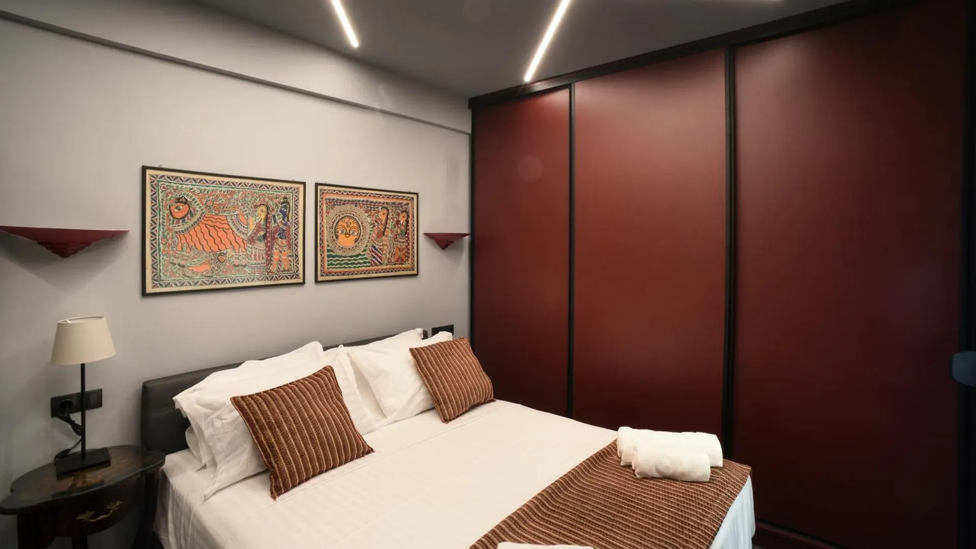 Апартаменты Luxury Apt B At Mitropoleos-Aristotelous Square Салоники
