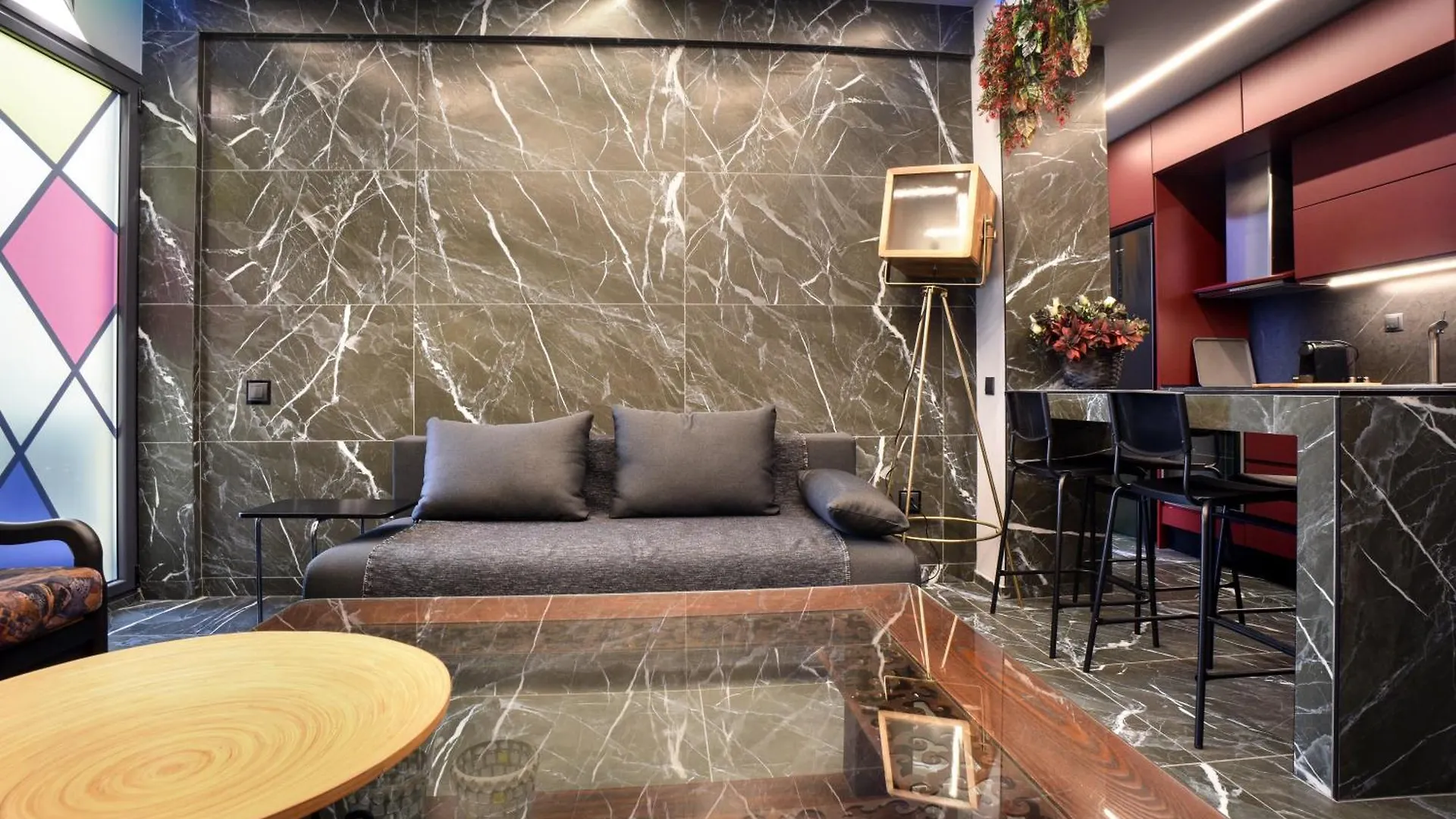 Апартаменты Luxury Apt B At Mitropoleos-Aristotelous Square Салоники